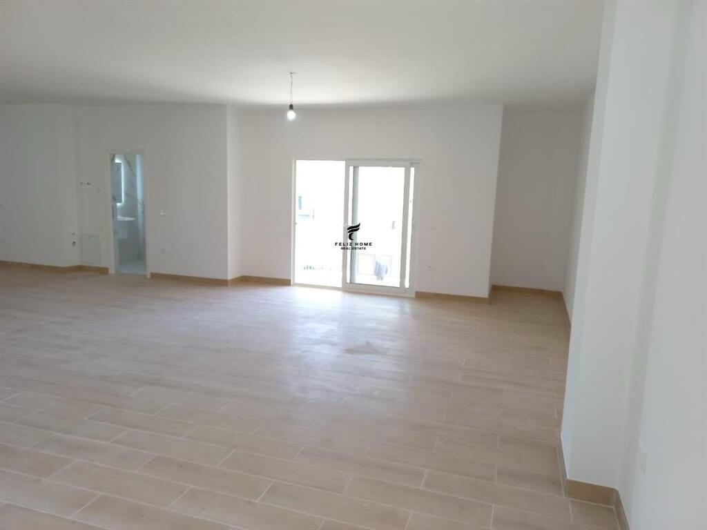 WAREHOUSES FOR RENT 100M2 ASTIR 450 EURO