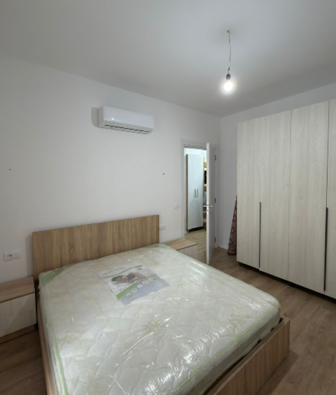 🏡 Shitet Apartament 1+1 – Univers City