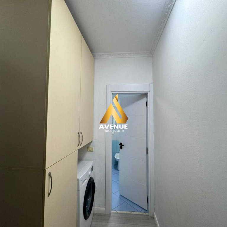 Shitet Apartament 1+1 – Pranë Pallateve Cabej, Tiranë