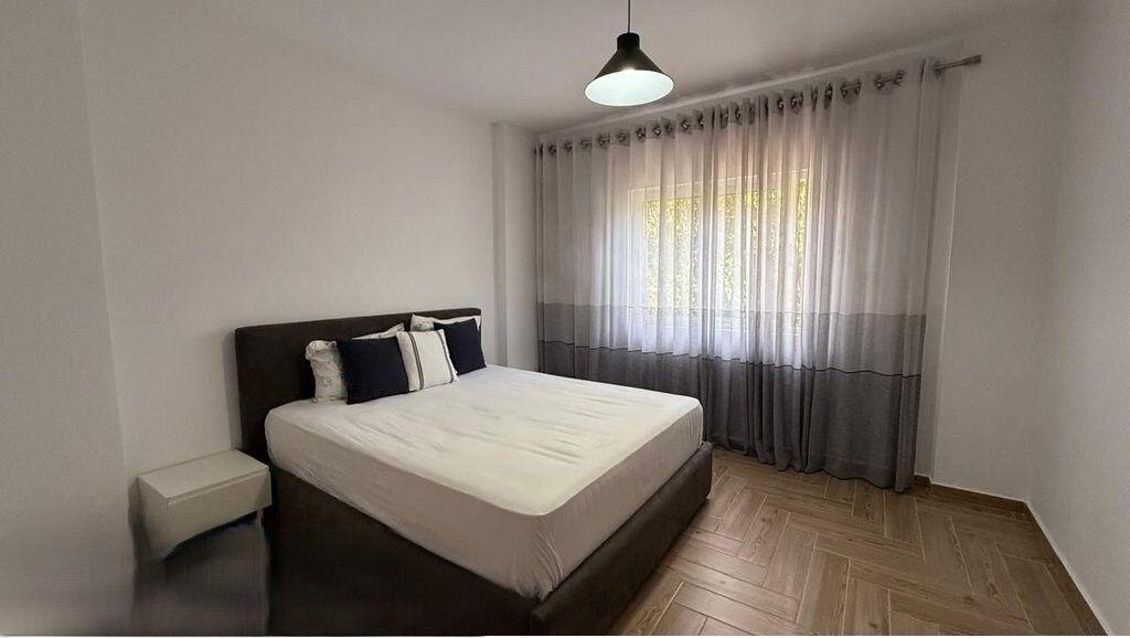 VENDESI APPARTAMENTO 2+1, DON BOSKO! 155.000 €