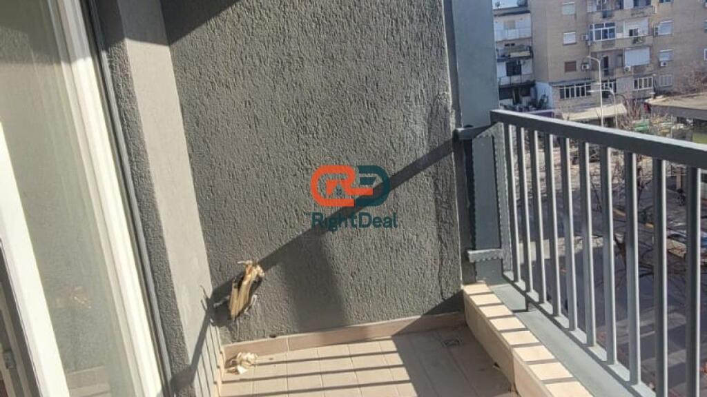 In Via Hoxha Tahsim, Appartamento 2+1 in Affitto, Con Planimetria e Orientamento Perfetti !!!