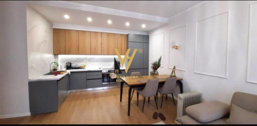 SHITET APARTAMENT 2+1+BLK TE GREEN CITY, UNAZA E RE 213.000 EURO