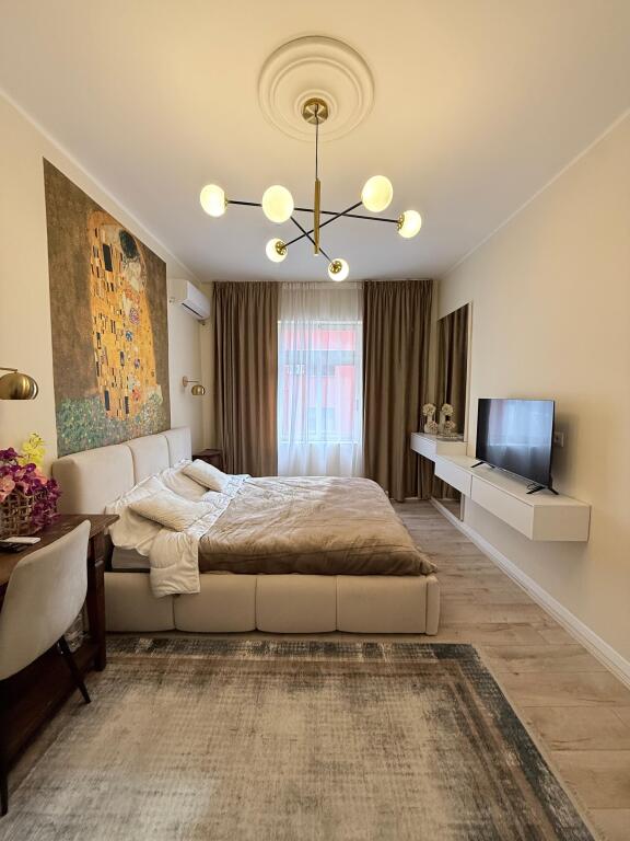 Apartament 2+1 ne shitje, Bllok, super i investuar