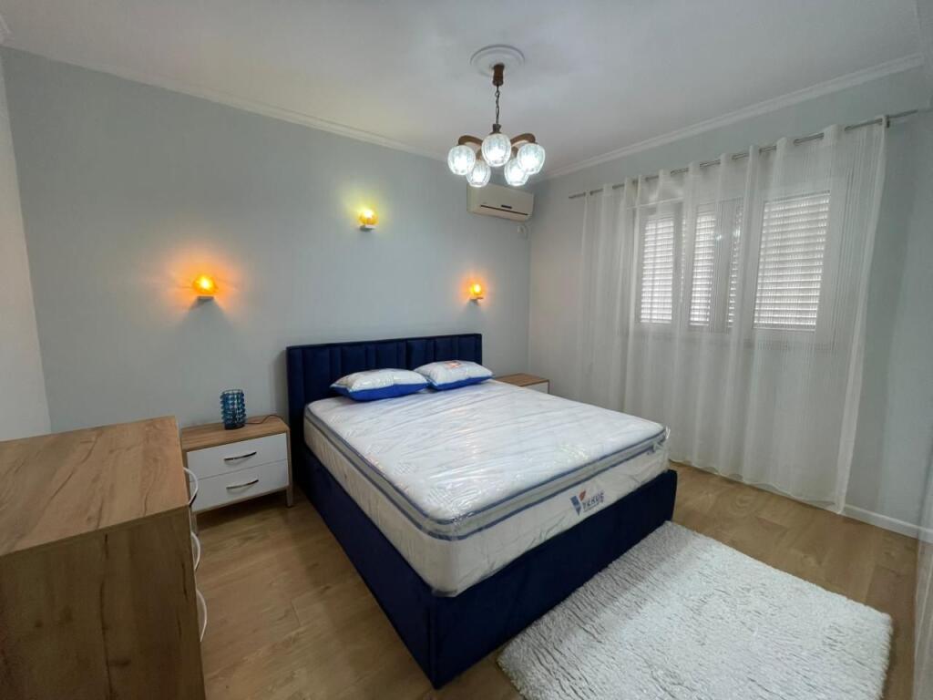 Apartament 2+1 me Qira tek Rruga Durresit