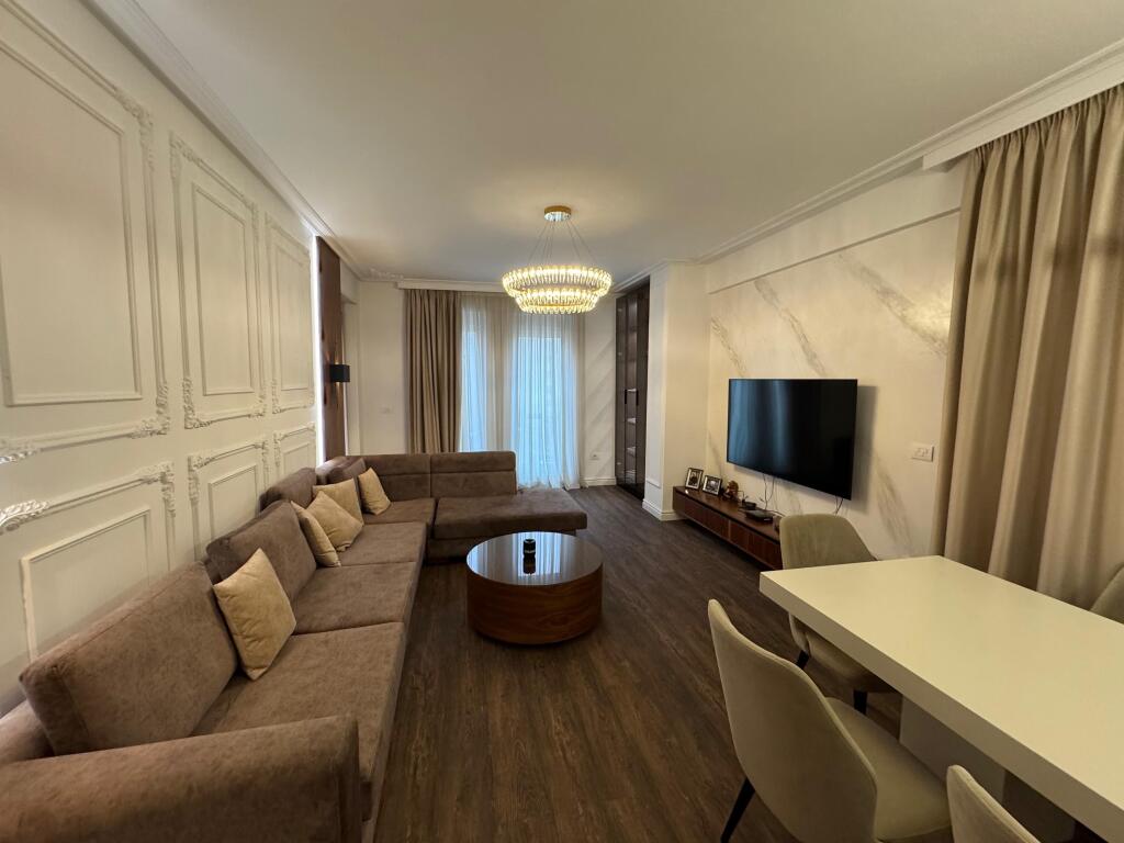 Qera apartament 3+1+Parking Foleja e Gjelber,Zogu si