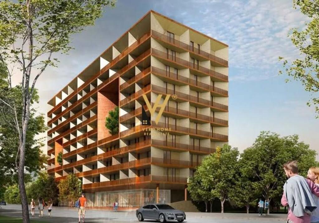 JEPET ZYRE 96 M2 ME QERA TE KOMUNA E PARISIT 1.000 EURO