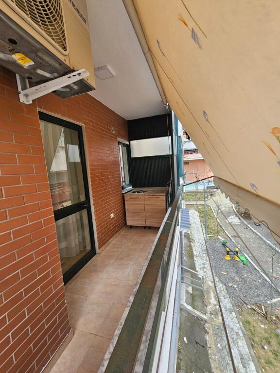 Appartamento in affitto - Kodra e Diellit