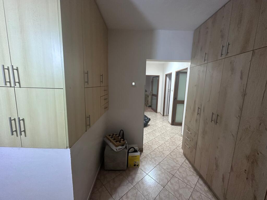 Jepet Me Qera Apartament 2+1