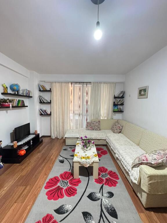 Shitet Apartament 2+1 – Unaze e Re Astir