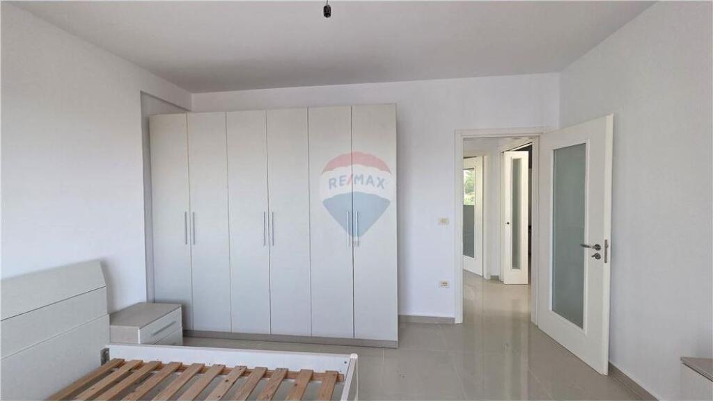 🌊 Apartament 2+1+2 për Shitje – Lungomare, Vlorë 🌊