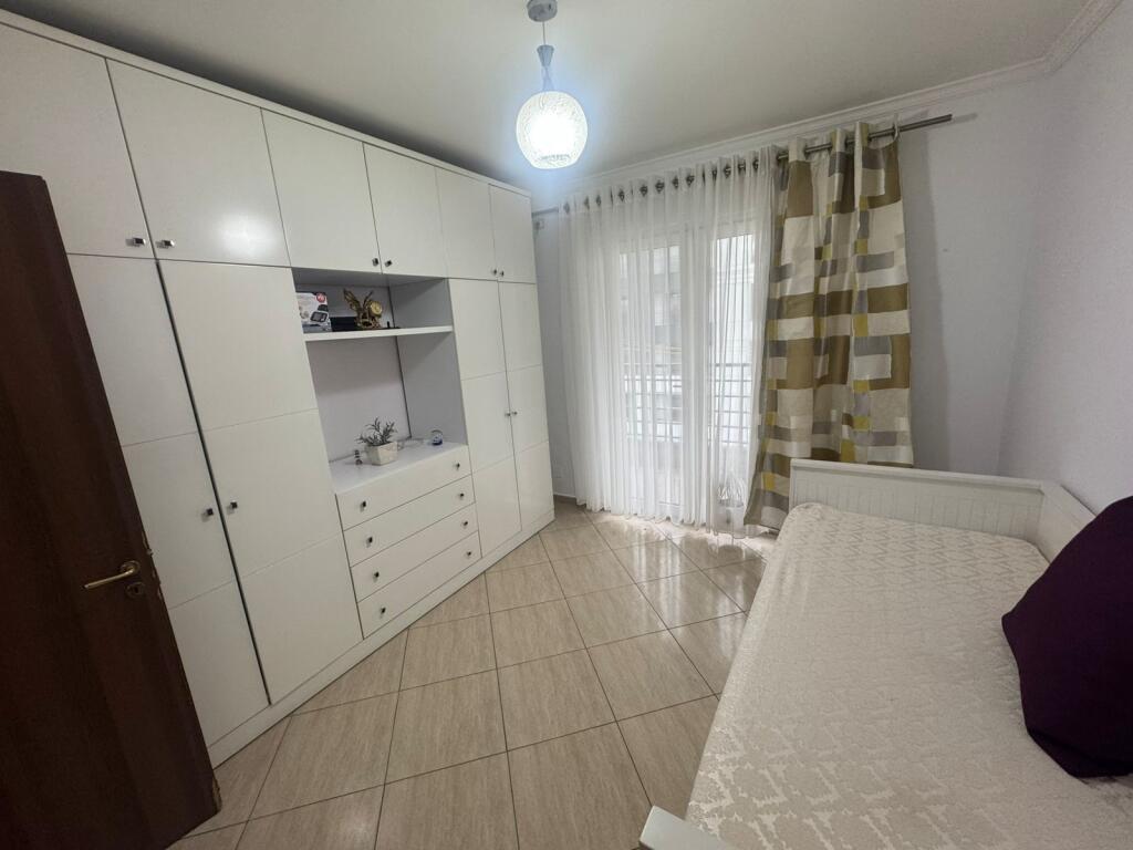 🏡Jepet me qira apartament 2+1 📍 Adresa: Rruga Jordan Misja💰 Çmimi: 70,000 lekë / muaj