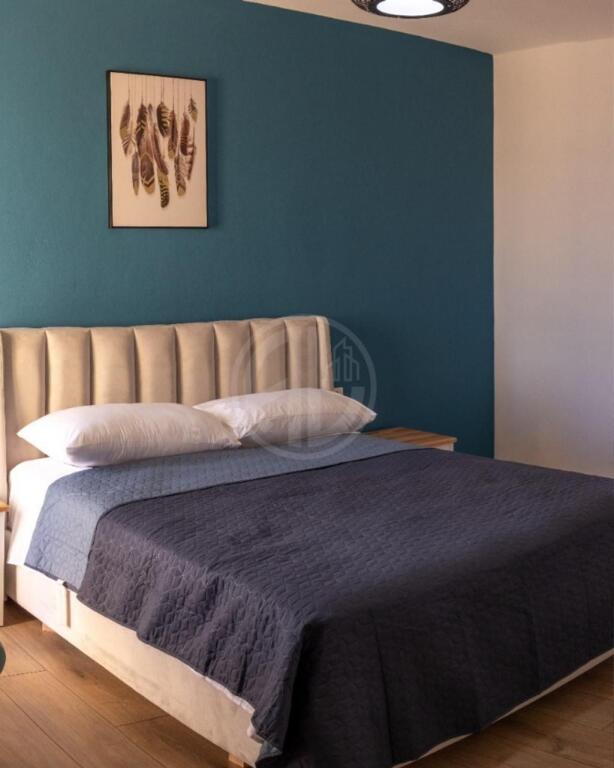 Apartament 2+1+2 per qera- Full Sea View në Currila