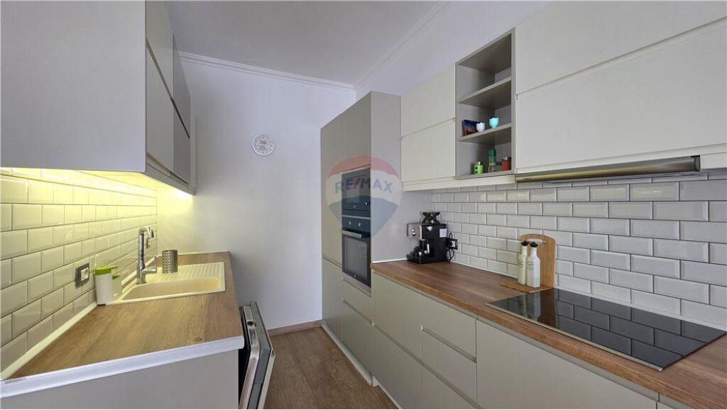 Premium 1+1 apartment for sale on Lungomare first line