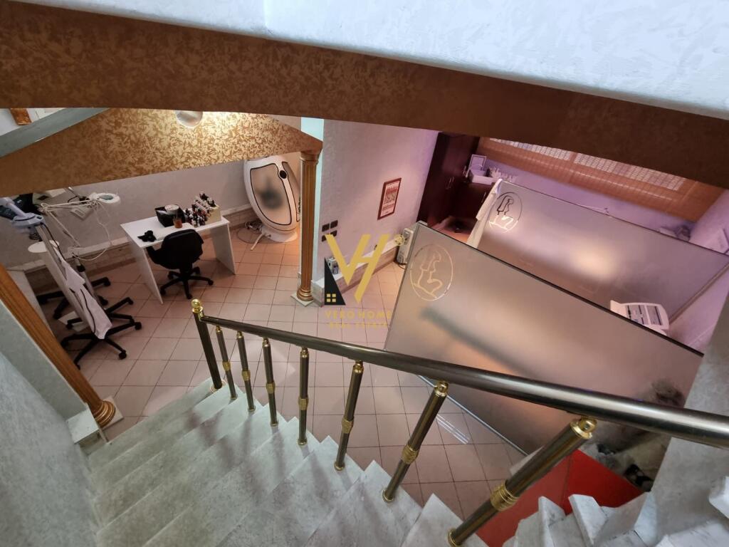 SHITET AMBIENT BIZNESI 150 M2 TE MINE PEZA 394.000 EURO