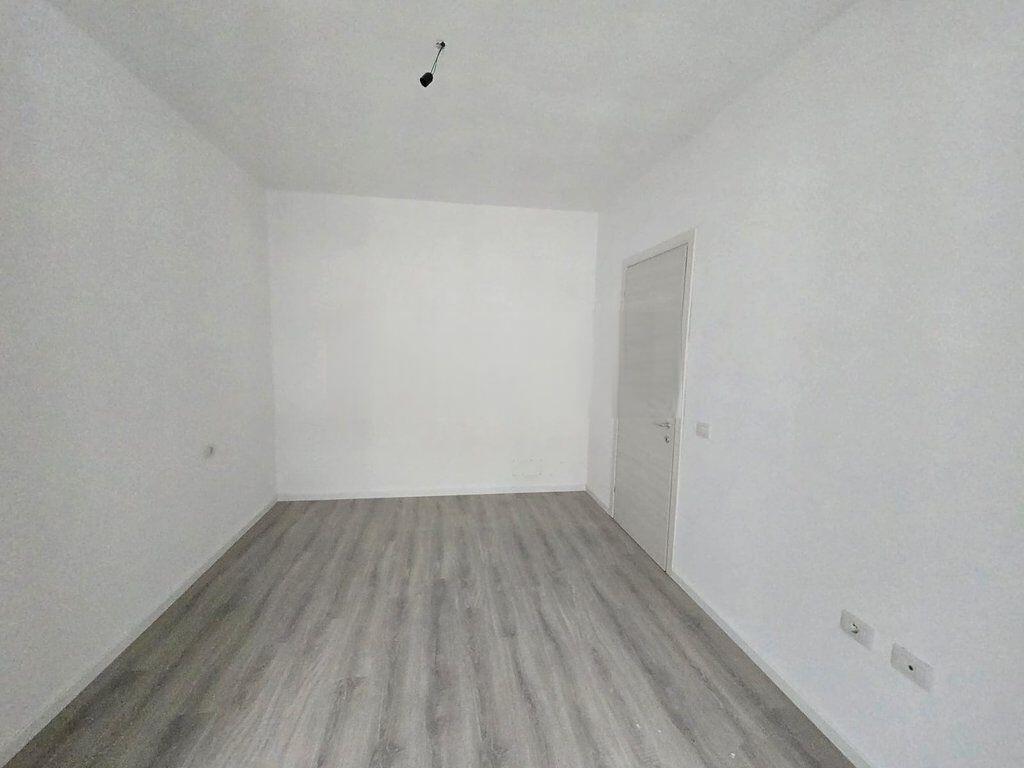 Shitet apartament 1+1 tek E-88 Rr. Dritan Hoxha