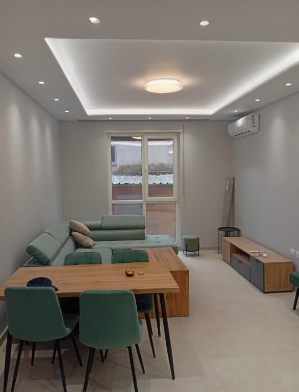 🏠Jepet me Qera Apartament 2+1+2 ne 5 Maj ,pas Concordit