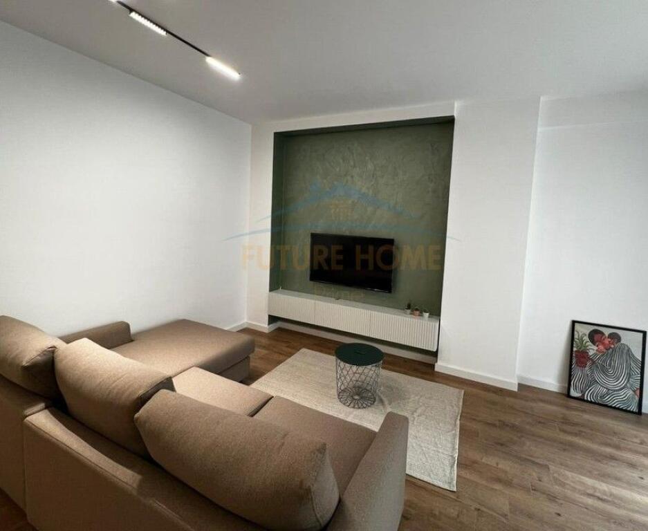 Qera , Apartament 1+1 , Kompleksi Aura , Tirane
