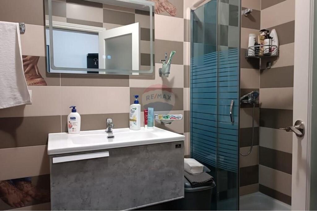 Apartament 2+1 per qira tek Rruga e Kavajes!