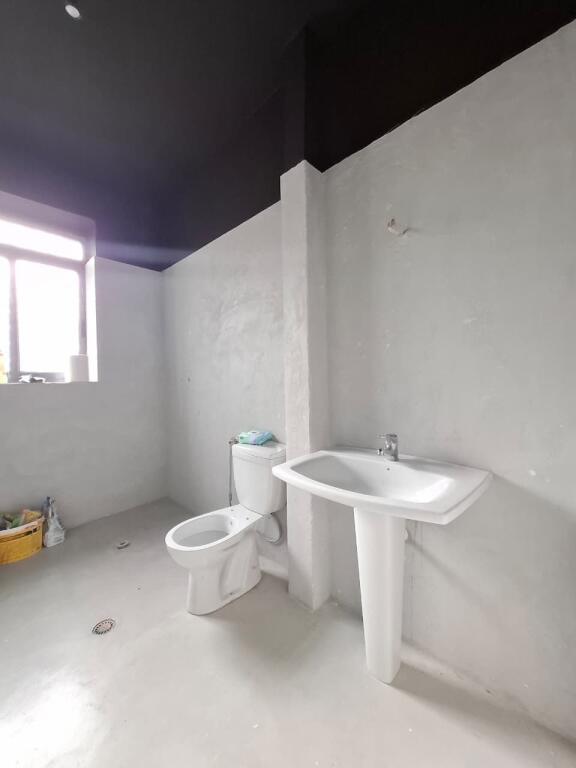 ZYRË ME Qira ,Open Space:📍 Qendër/ Fillim Rrugës Durrësit ( fiks mbrapa dyanit të luleve) 110 m2 || 780 euro🔥