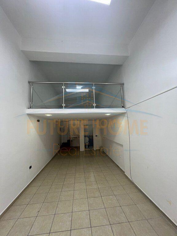 For sale, Duplex Business Premises, Unaza e Re