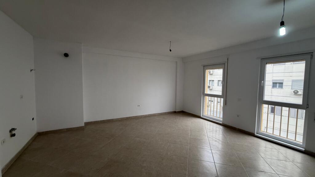 VENDESI APPARTAMENTO 2+1, RESIDENZA EURO 3D, SELITE