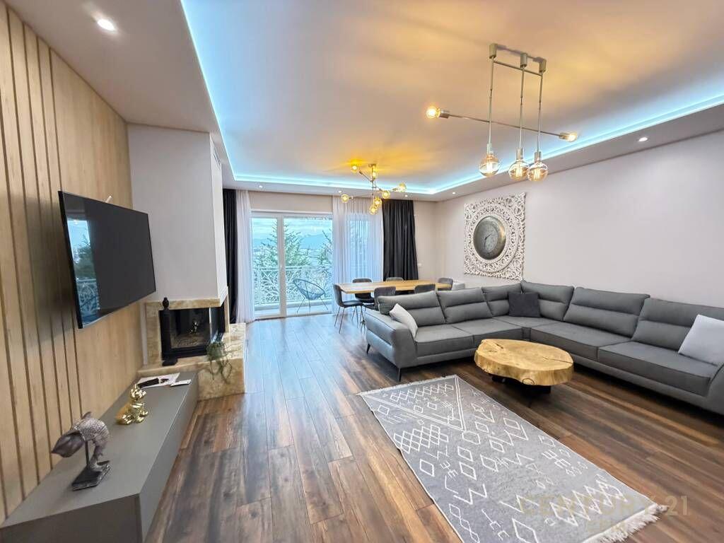 LUXURY VILLA FOR RENT NEAR FARKË LAKE