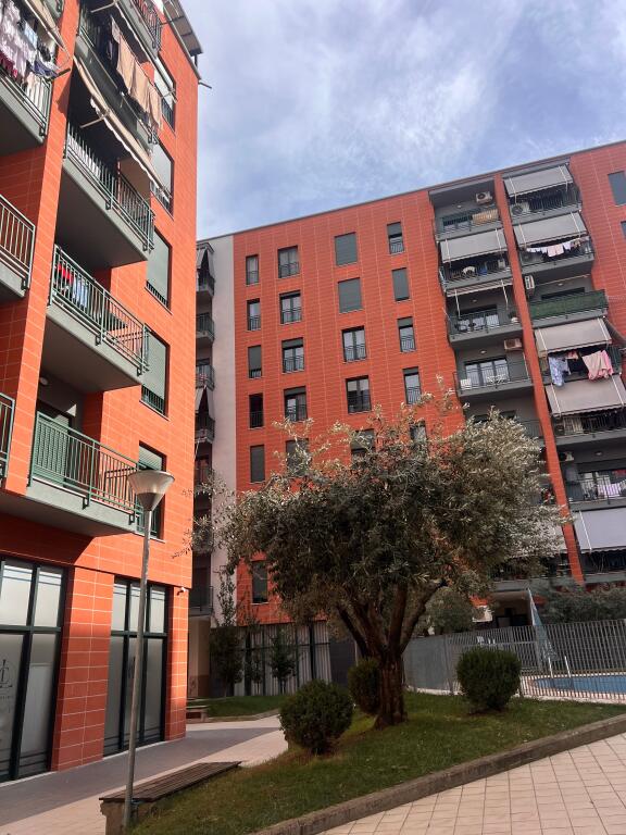 In affitto 1+1+parcheggio Green City 550 mila lek