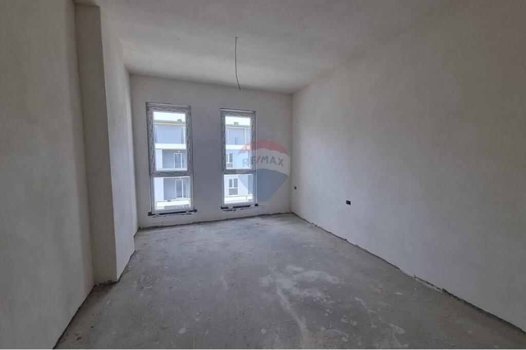 Appartamento in vendita 2+1+2 a Univers City