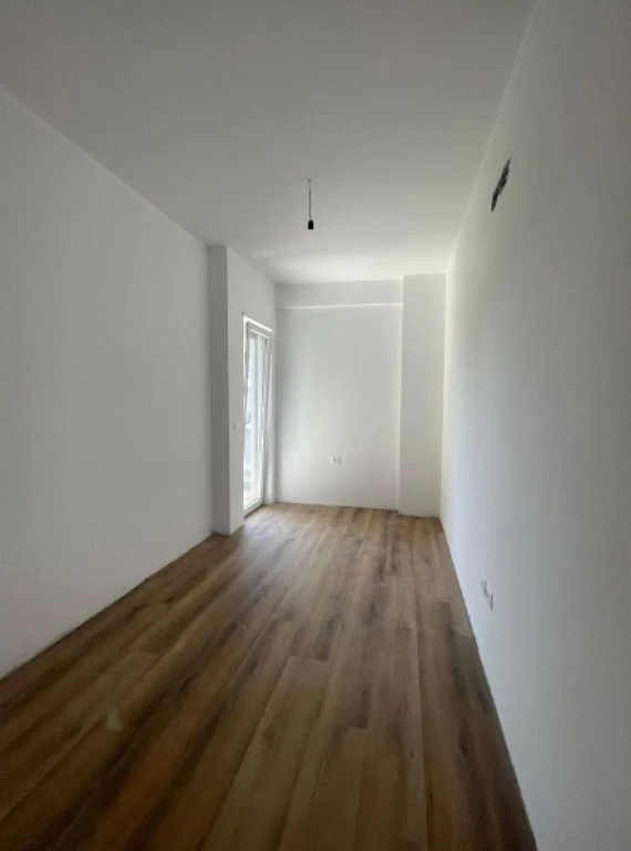 📢 Shitet Apartament 3+1+2 – Kompleksi Diellon, Paskuqan