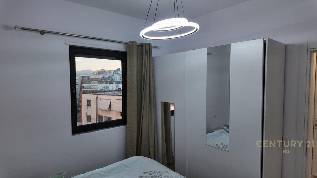 JEPET ME QIRA APARTAMENT 2+1 PRANË PAZARIT