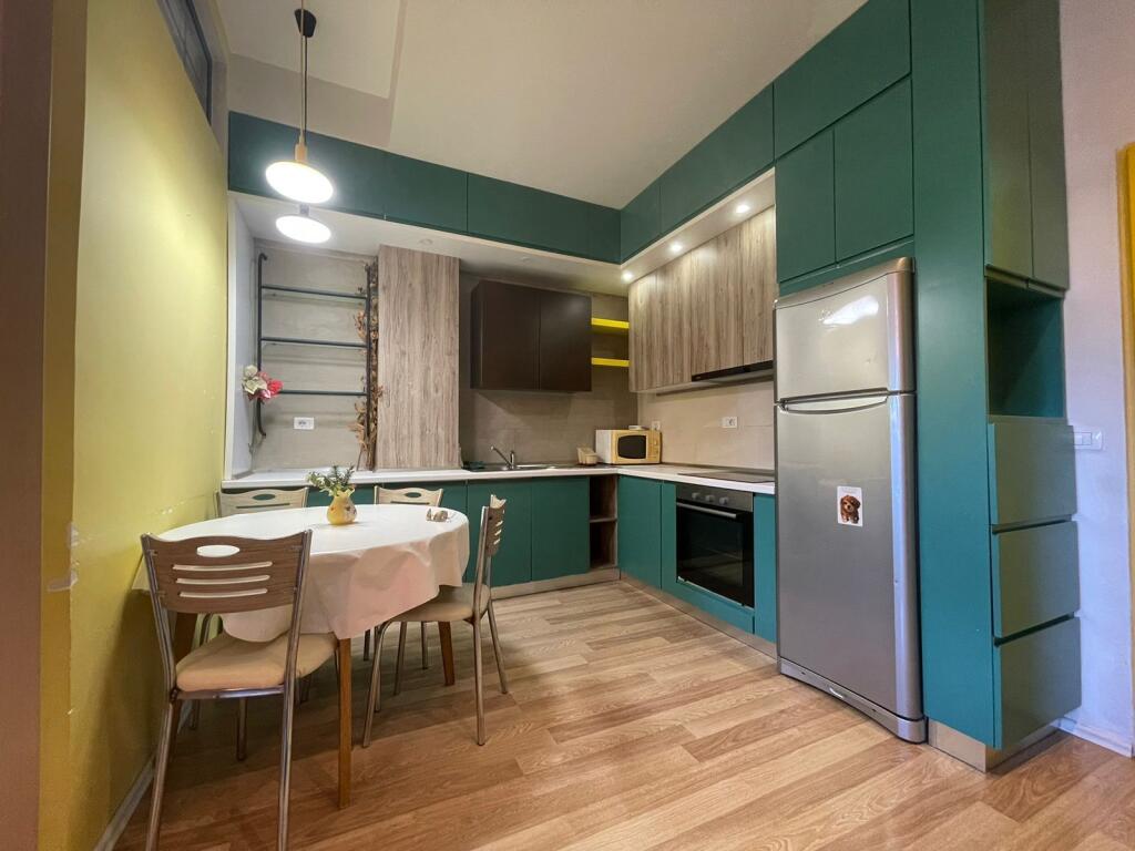 🔑 Shitet apartament 1+1 + verandë në përdorim 📍 Rezidenca Kodra e Diellit 2