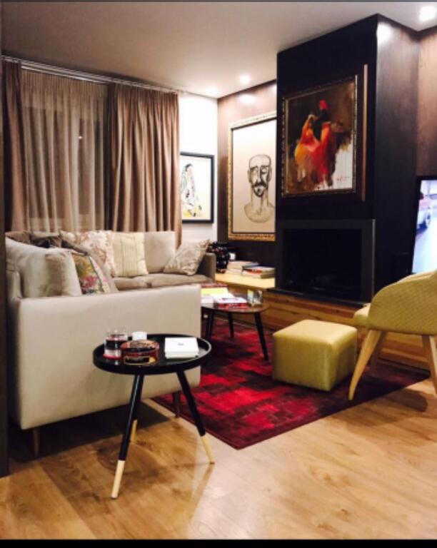 Apartment me Qira 2+1 te 21 Dhjetori (te Mulliri)