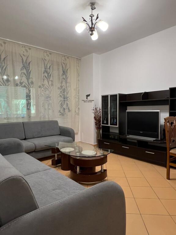 APARTAMENT ME QERA 2+1 ZOGU I ZI 85.000 LEKE