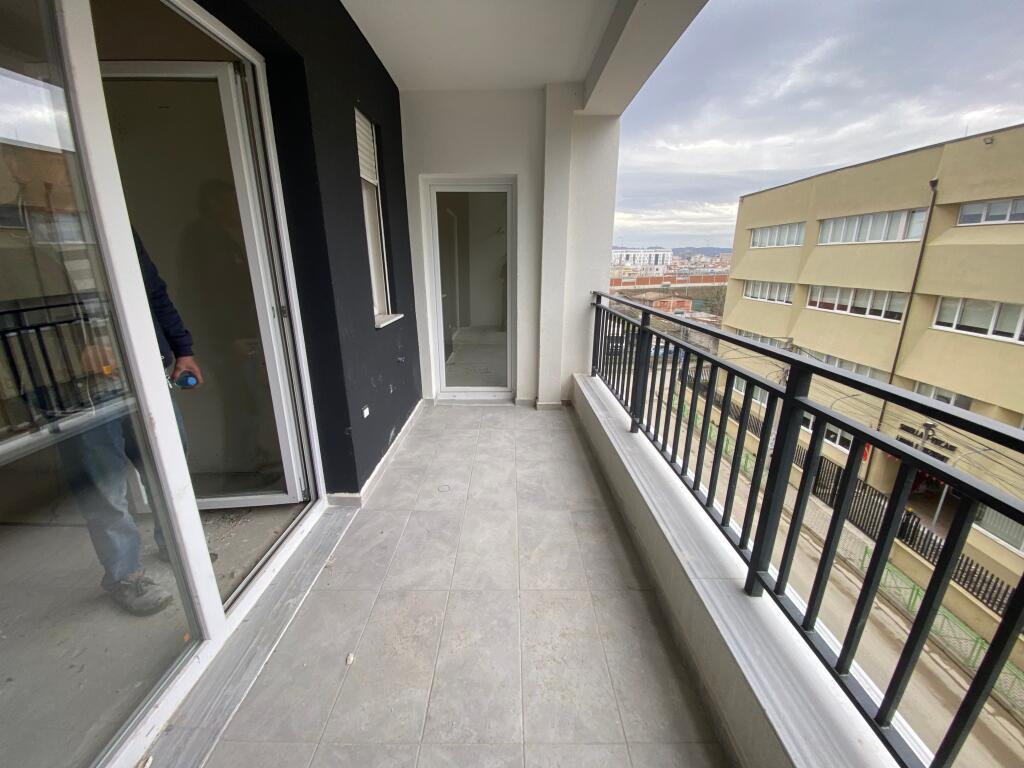 2+1 for sale in Paskuqan, 128000 lek