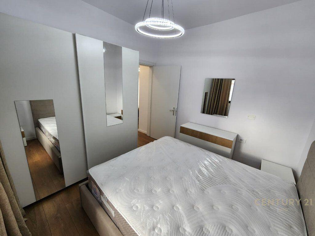 JEPET ME QIRA APARTAMENT 2+1 PRANË PAZARIT