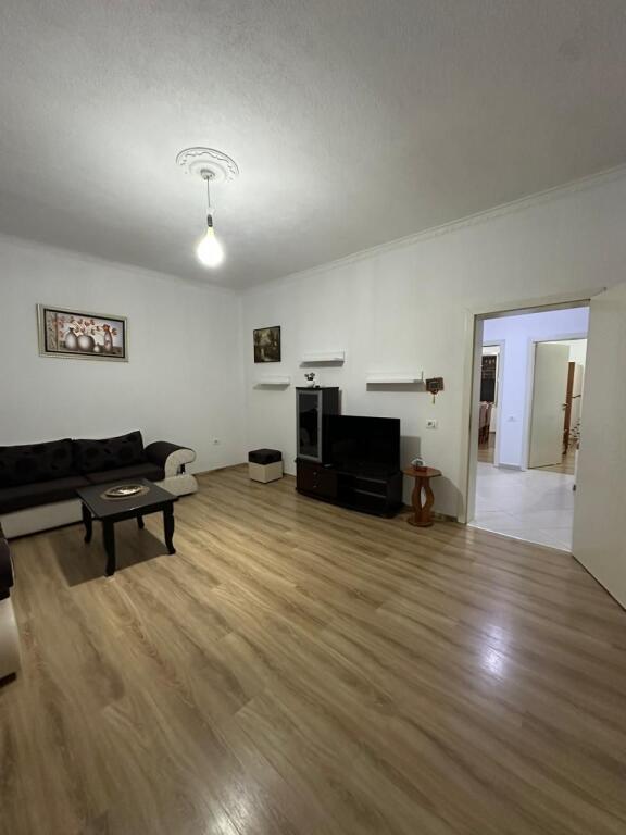 Super ap 2+1 ne sauk rruga osma