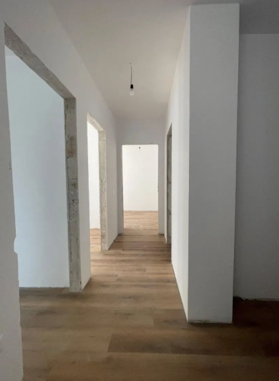 📢 Shitet Apartament 3+1+2 – Kompleksi Diellon, Paskuqan