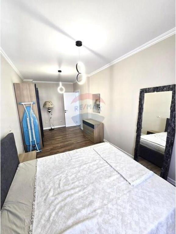 Apartament për Qira 2+1 Zona Square 21 !