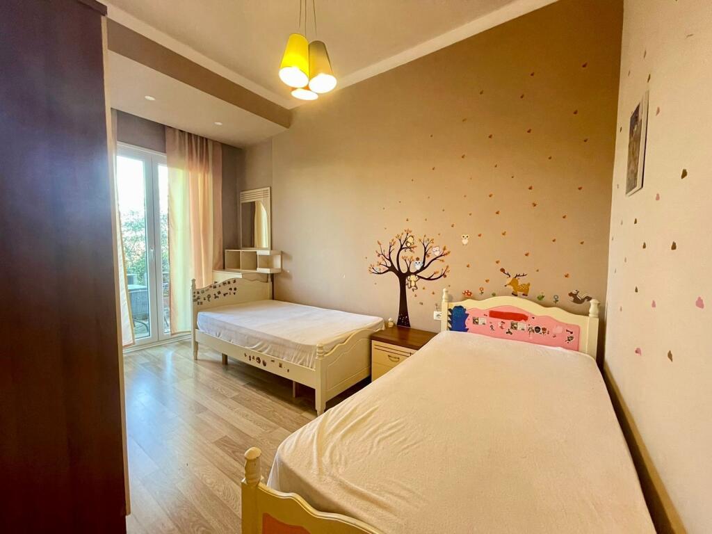 🔑 Shitet apartament 1+1 + verandë në përdorim 📍 Rezidenca Kodra e Diellit 2