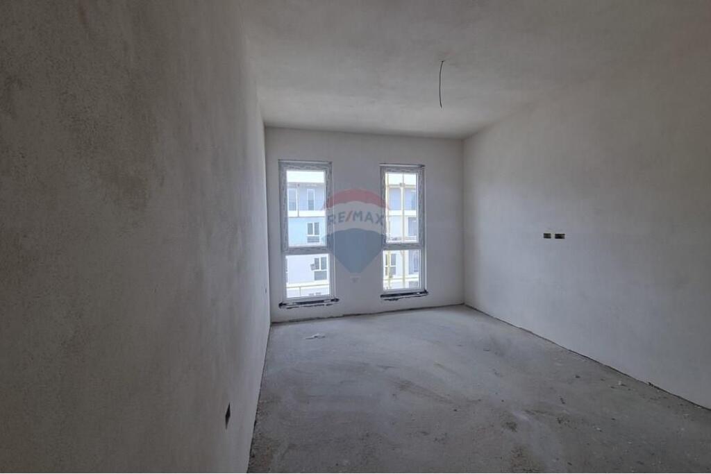 Appartamento in vendita 2+1+2 a Univers City