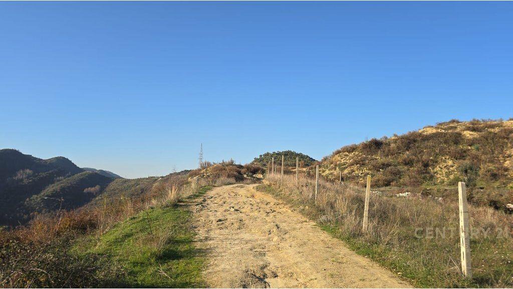 SHITET TOKË PRANË TEG – MUNDËSI IDEALE INVESTIMI