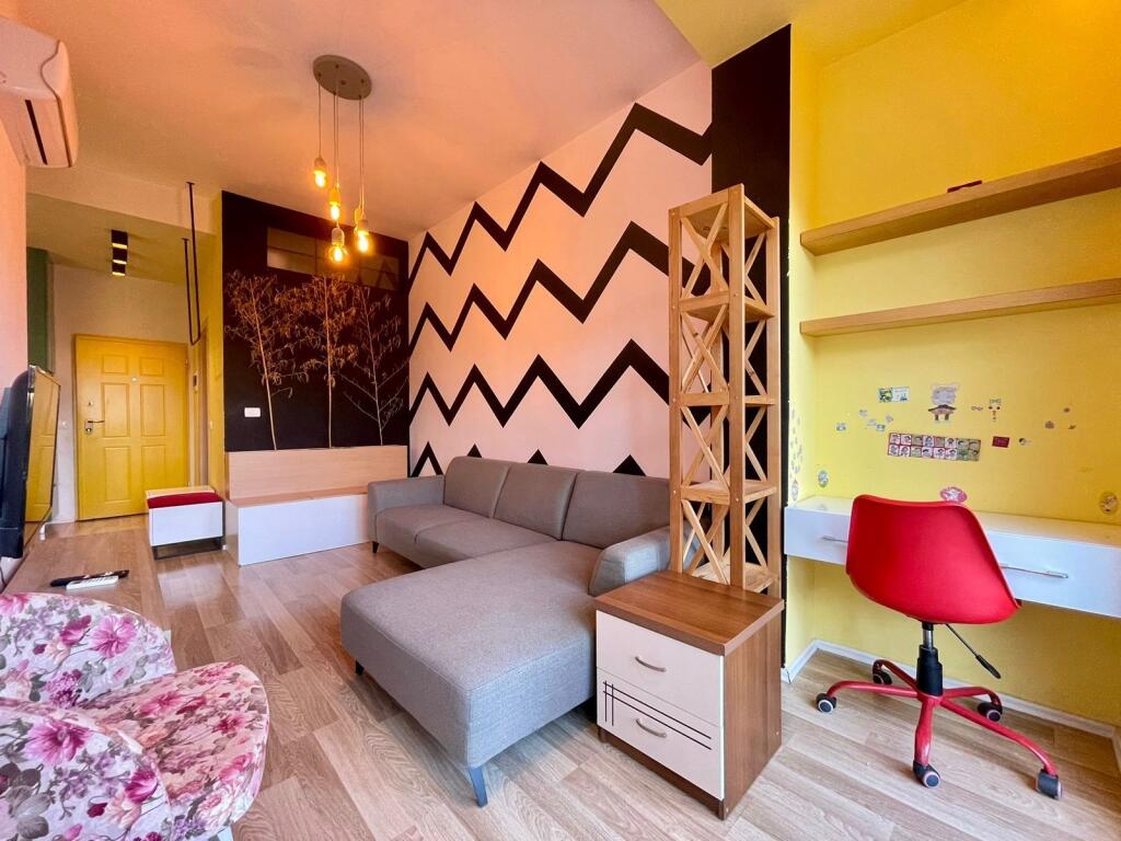 🔑 Shitet apartament 1+1 + verandë në përdorim 📍 Rezidenca Kodra e Diellit 2