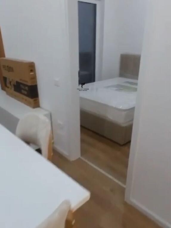 APARTAMENT ME QERA 1+1 ALI DEMI 45.000 LEKE