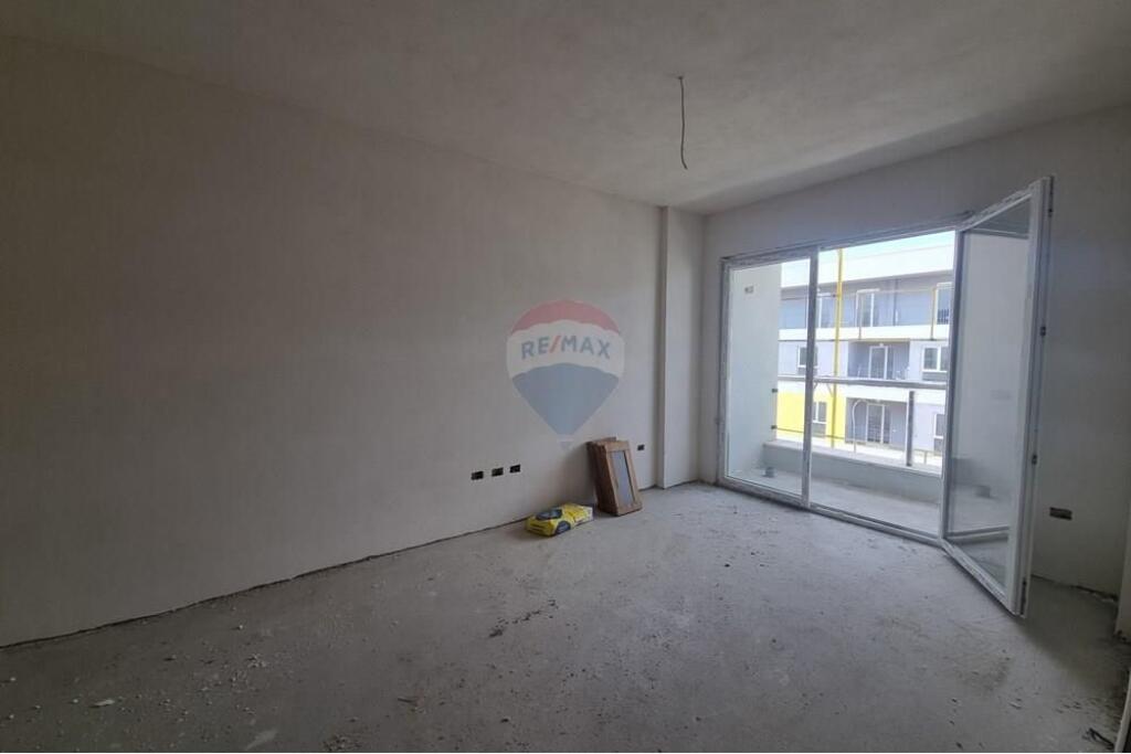 Appartamento in vendita 2+1+2 a Univers City