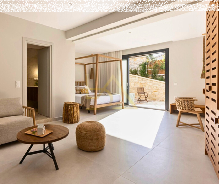 SHITET VILË LUKSOZE – KASSIOPI, KORFUZ, GREQI