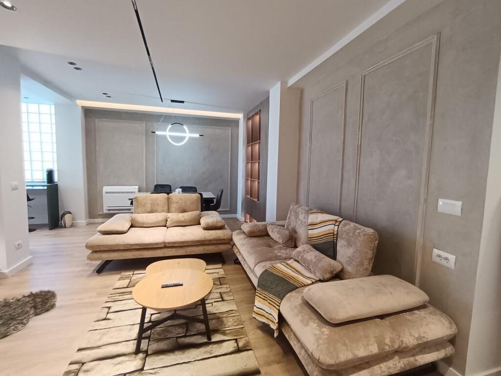 Appartamento 3+1 in affitto, Via Kavaja