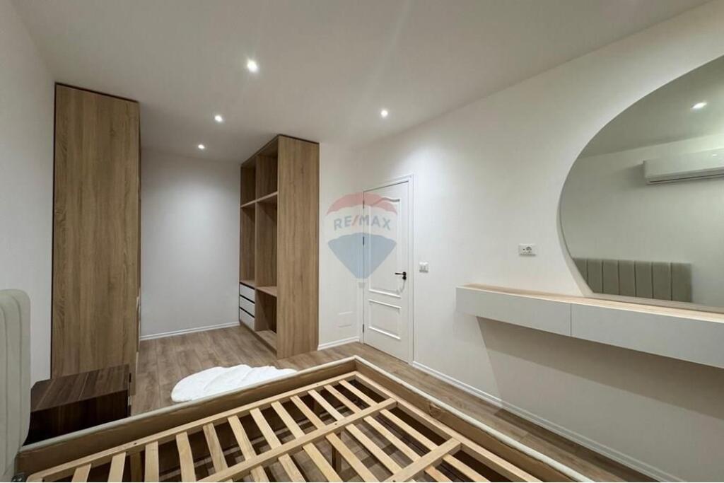 Super Apartament Luksoz tek Mine Peza