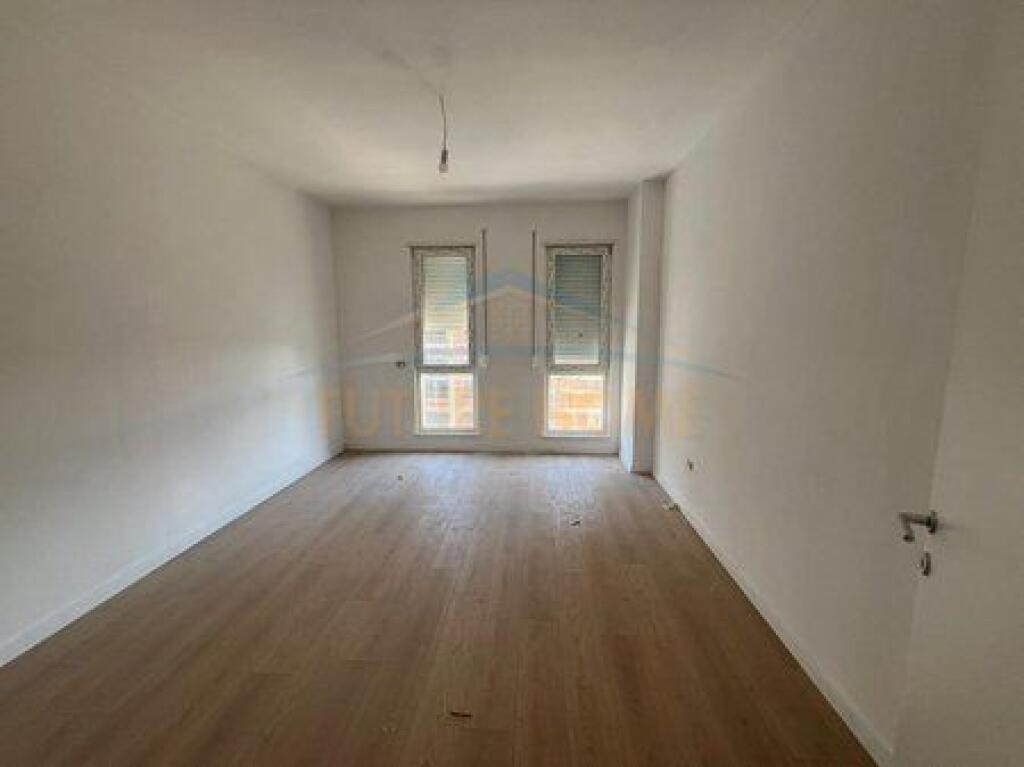 For sale, Apartment 2+1+2, Univers City
