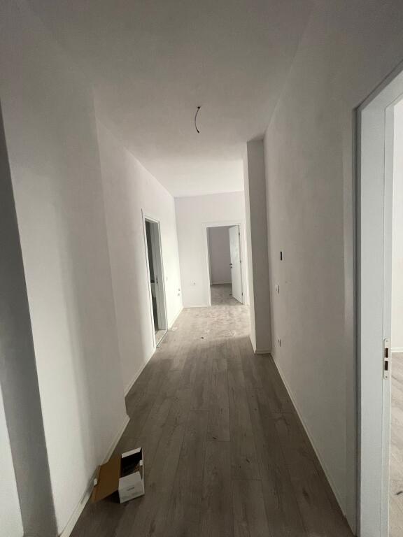 shitet 2+1 Kamëz gati per banim