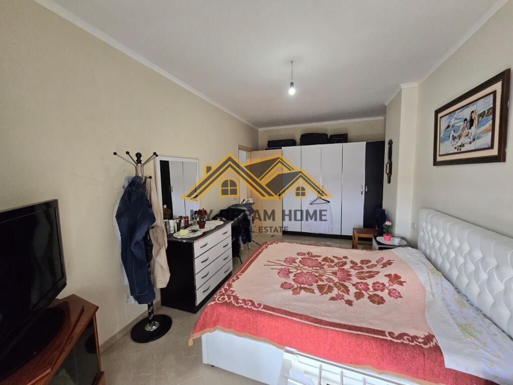 SHITET, APARTAMENT 2+1+2 , DURRES, ISH URT